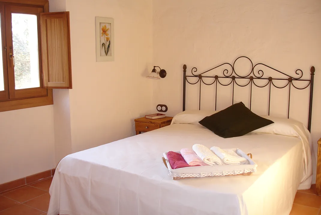 Rooms with private bathroom